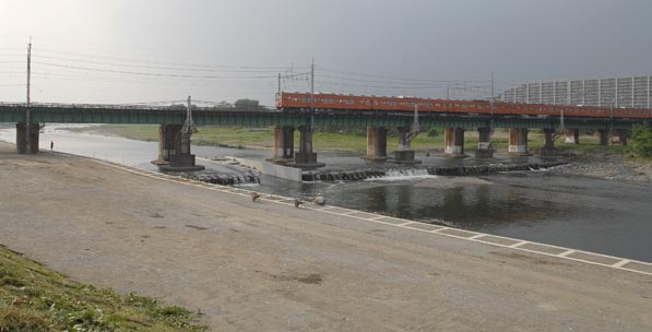 多摩川が大水