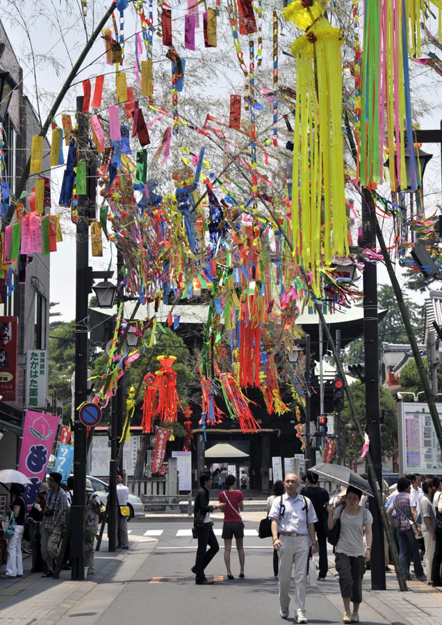 高幡不動参道で七夕まつり