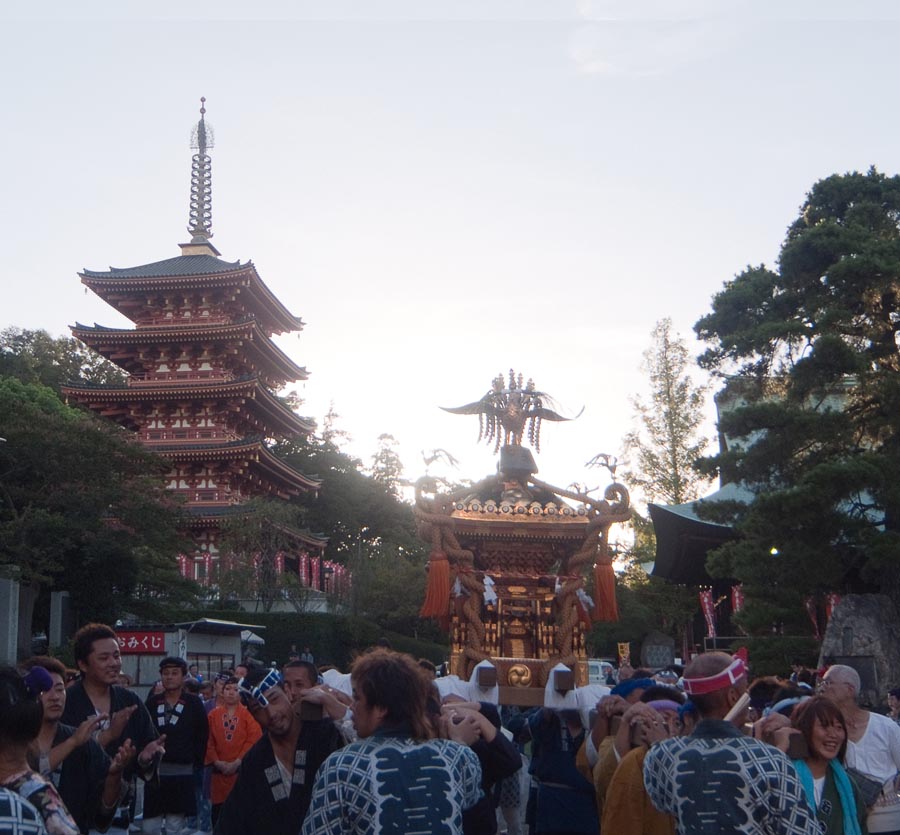 9月、日野の各地でお祭りが開催されます