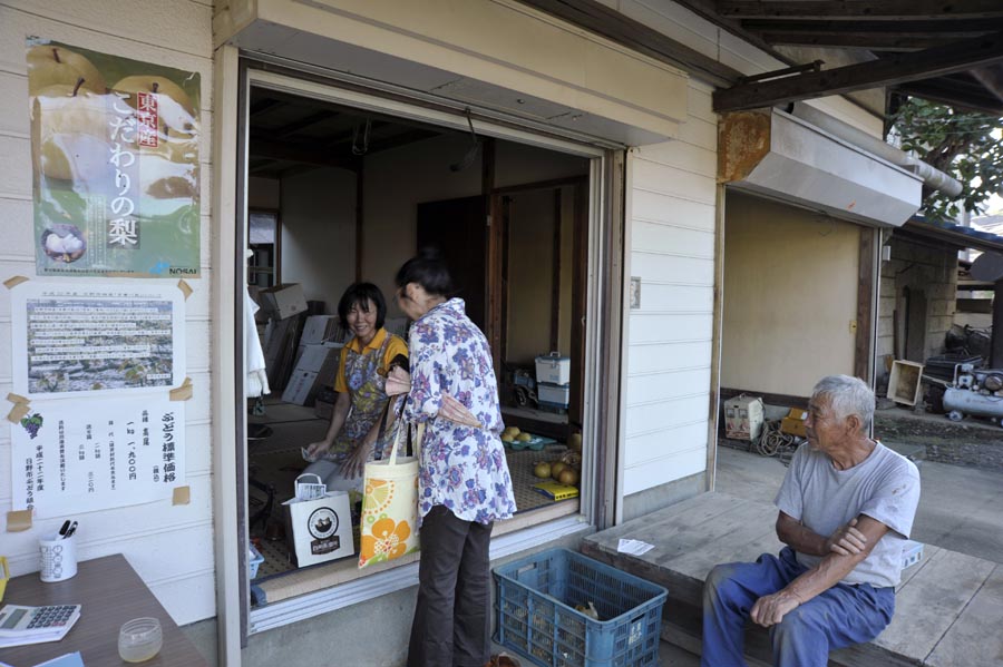 梨もぶどうも一段落、後は「新高」がお楽しみ