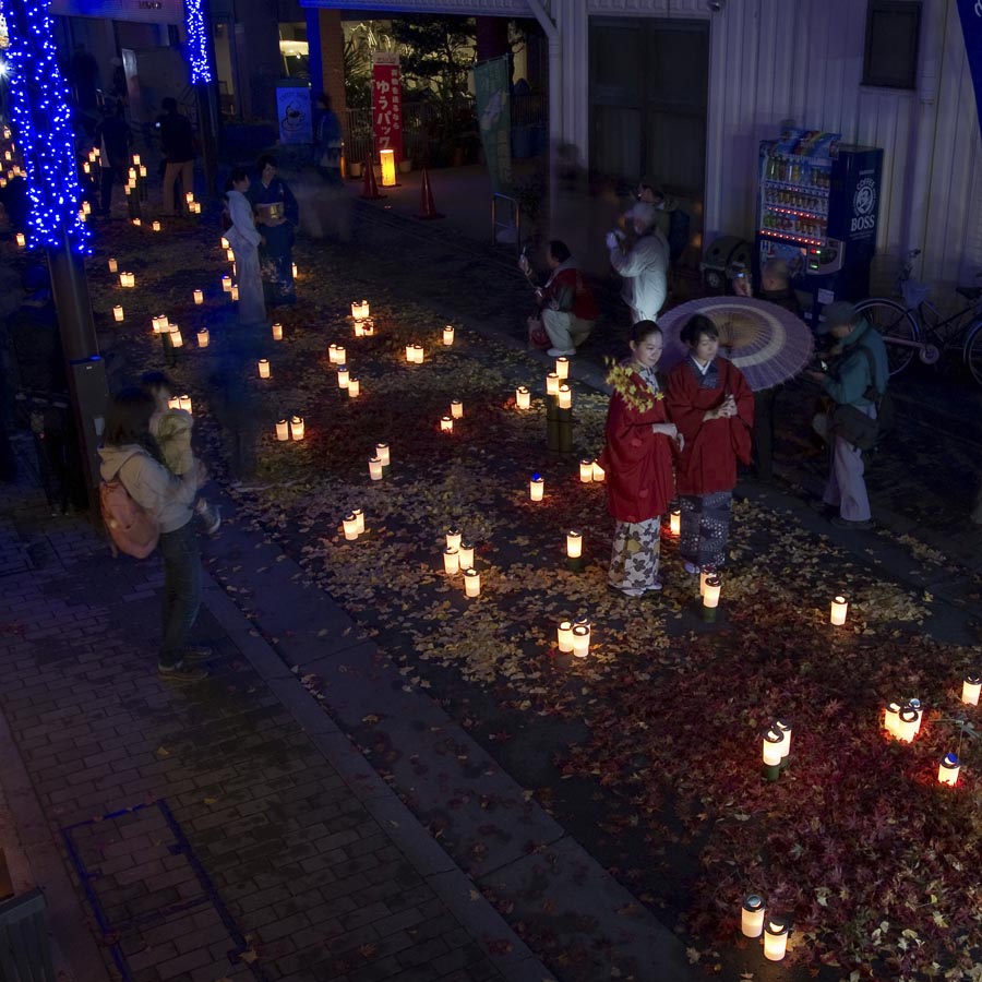 今年は凝縮点灯もみじ灯路