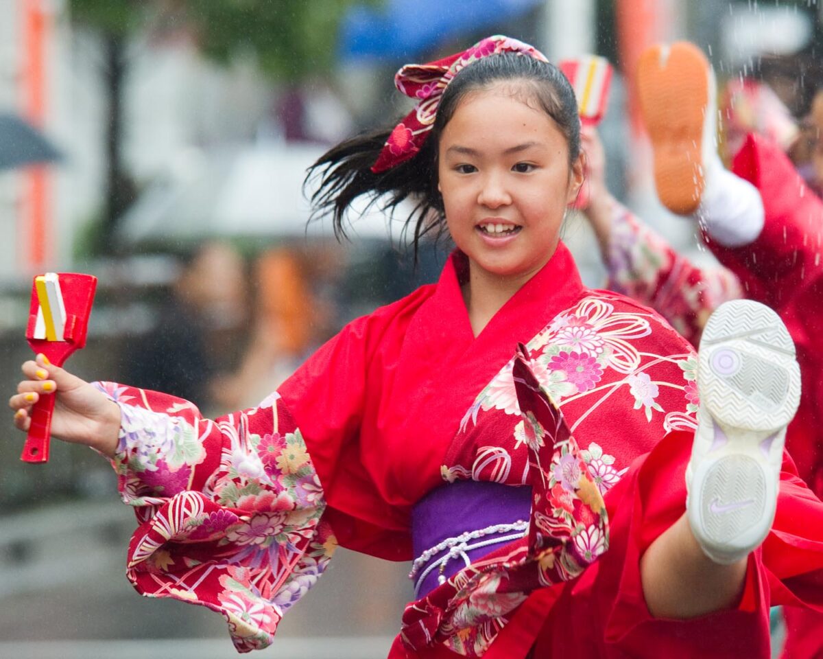 熱気で雨も吹き飛ばしたひのよさこい祭