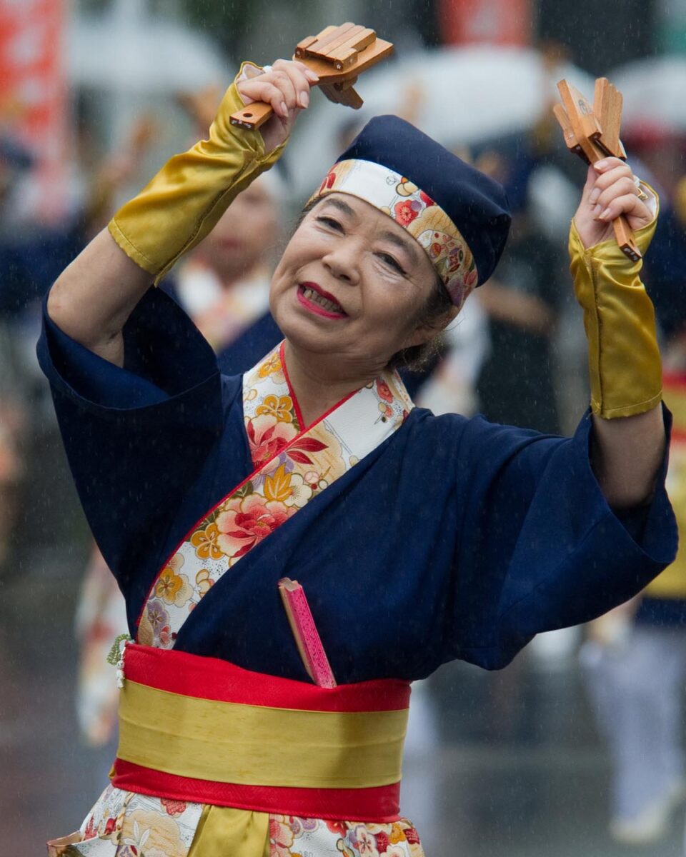 熱気で雨も吹き飛ばしたひのよさこい祭