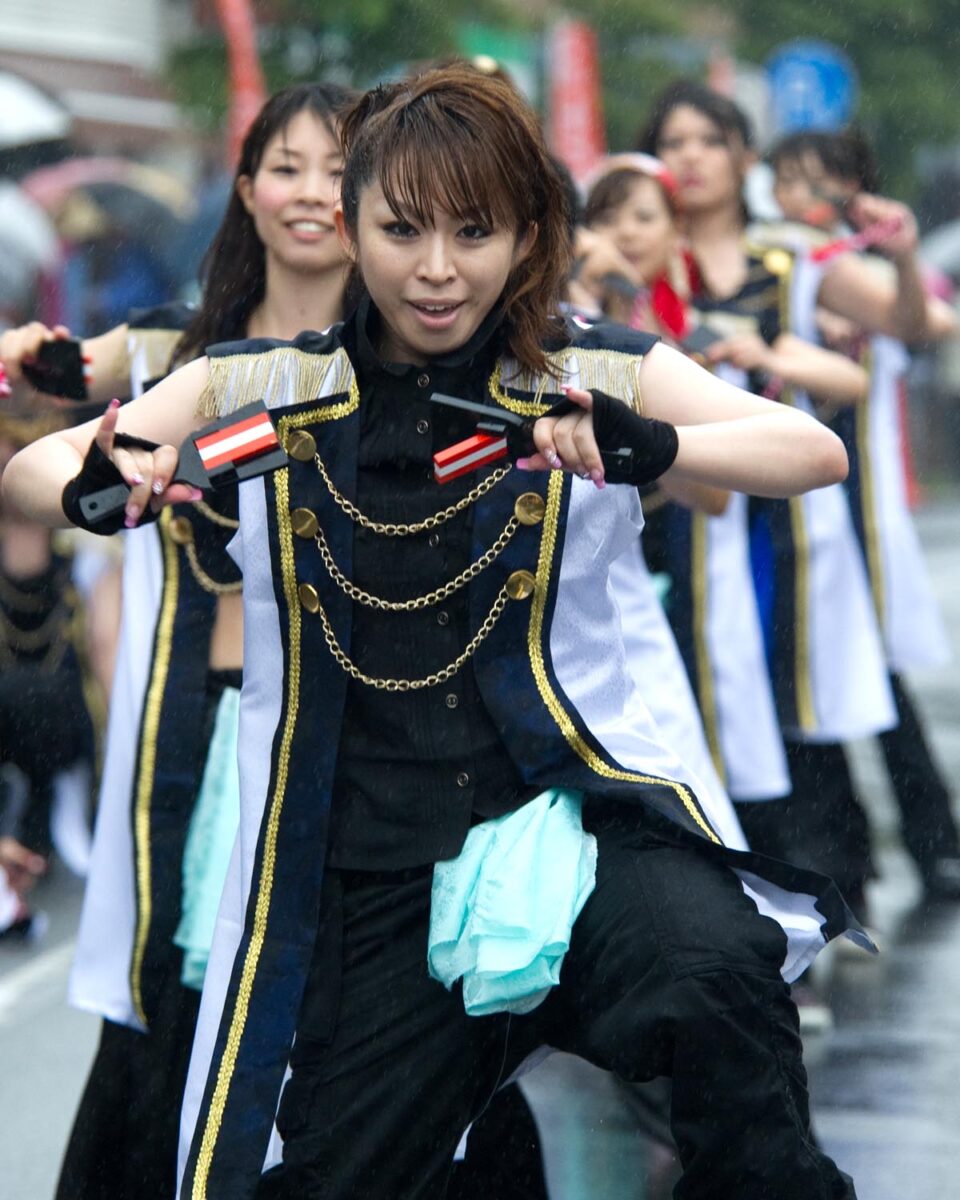 熱気で雨も吹き飛ばしたひのよさこい祭