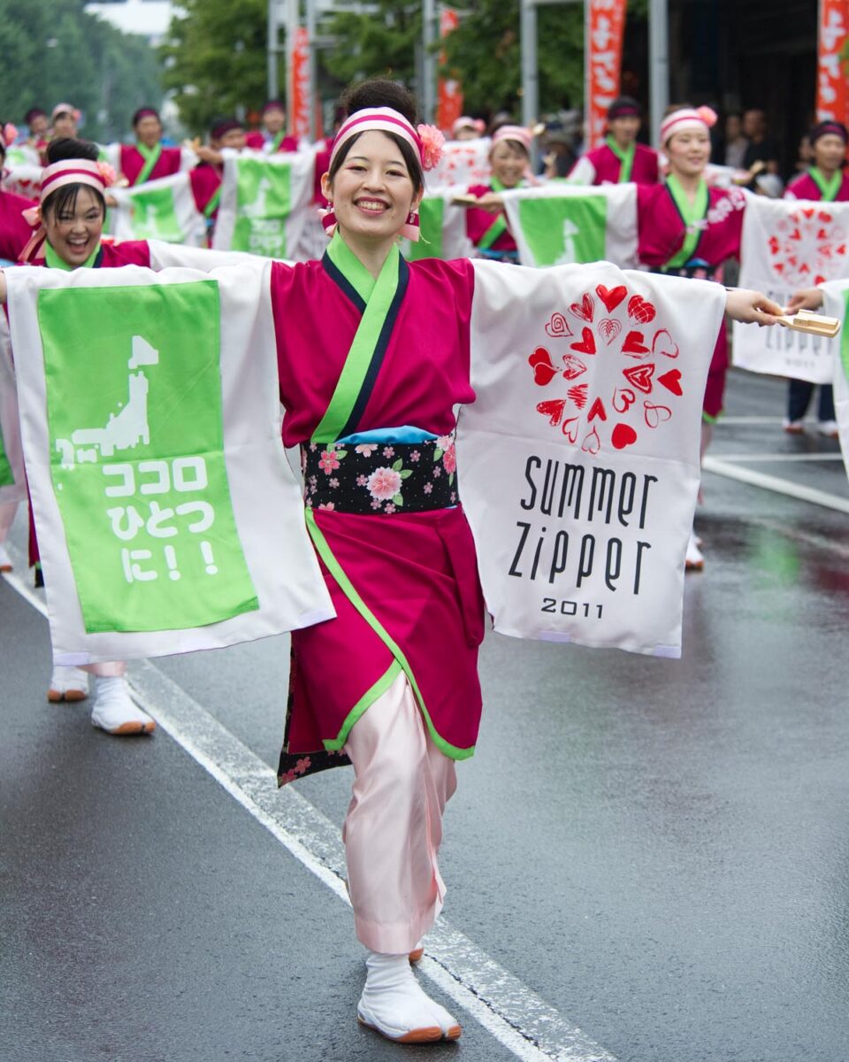 熱気で雨も吹き飛ばしたひのよさこい祭