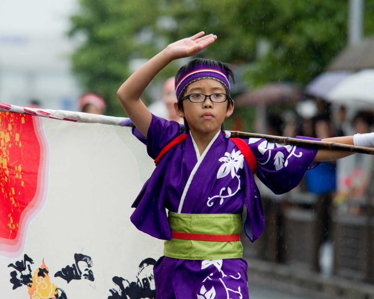 熱気で雨も吹き飛ばしたひのよさこい祭