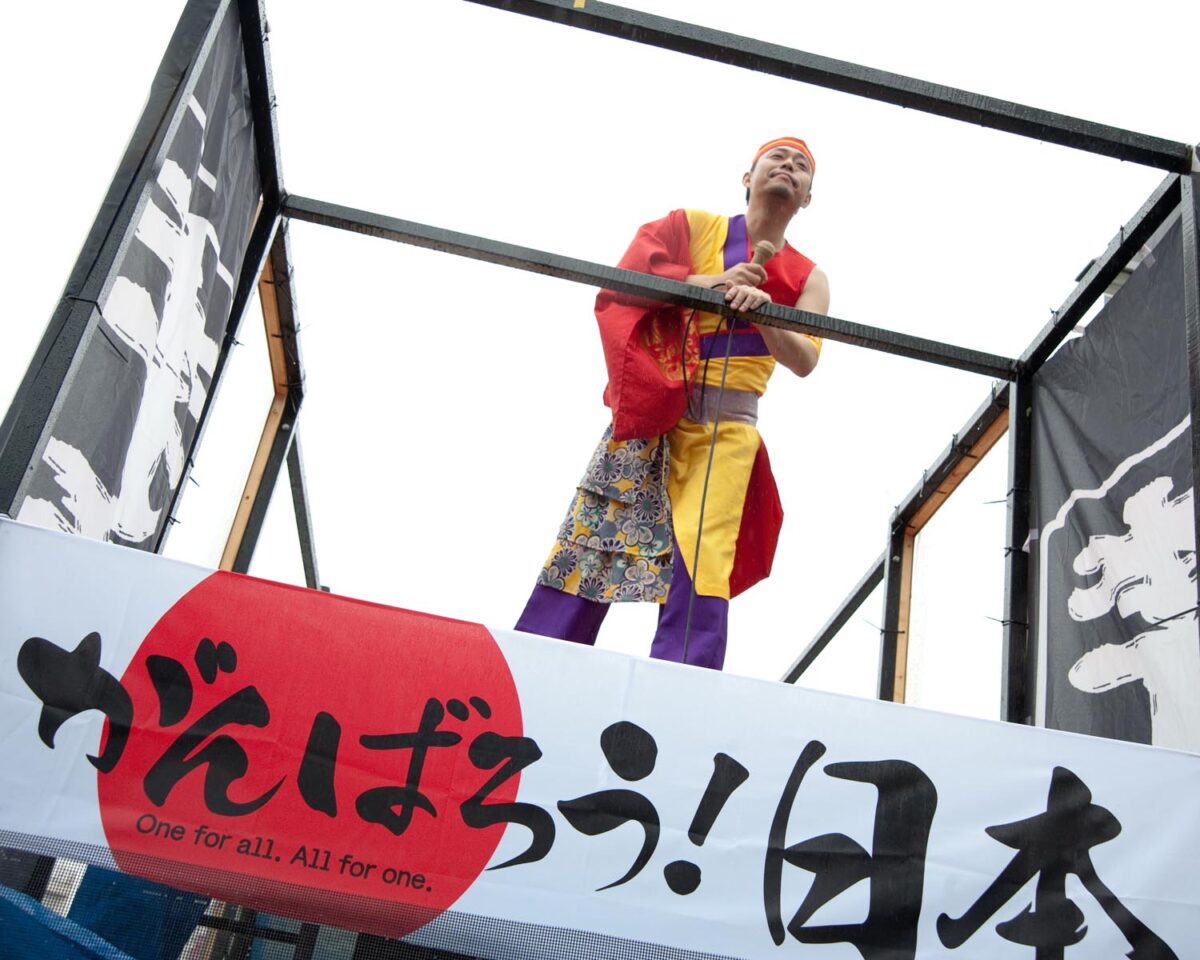 熱気で雨も吹き飛ばしたひのよさこい祭