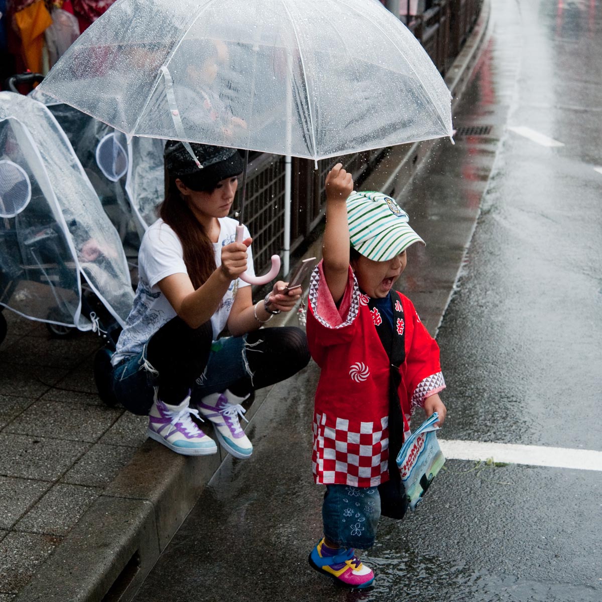 熱気で雨も吹き飛ばしたひのよさこい祭