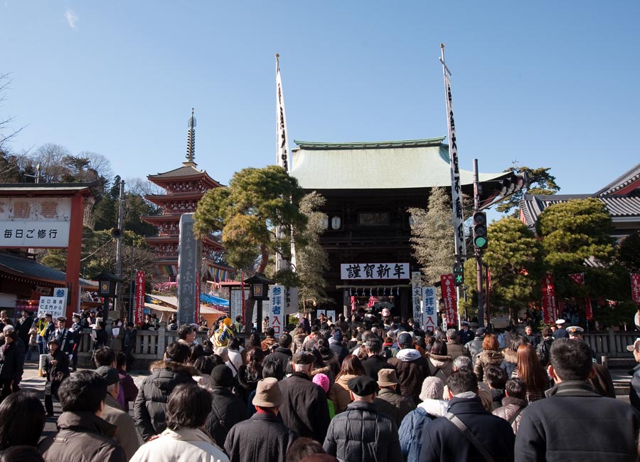 高幡不動尊初詣情報