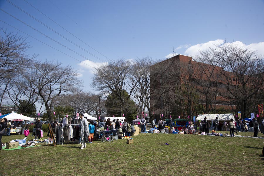 花より団子も待ち遠し