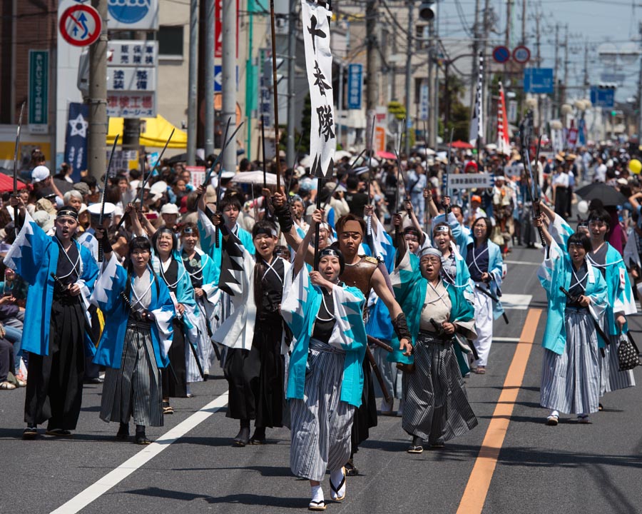 苦節三年、晴れ晴れパレード、新選組が帰ってきた