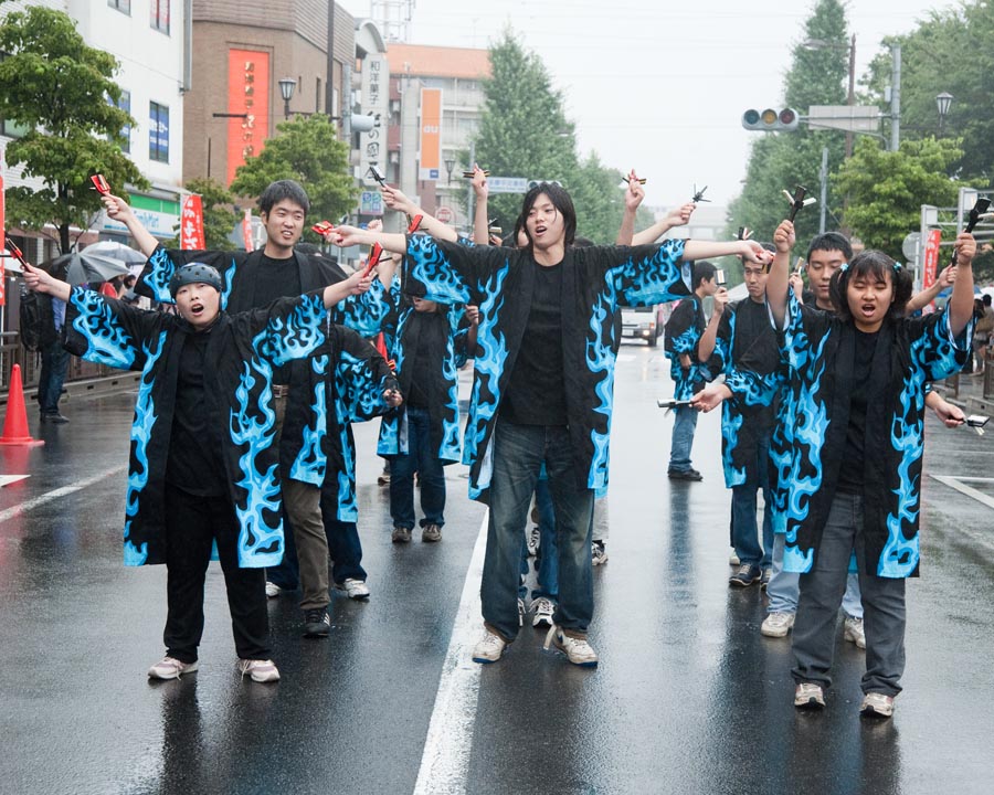 熱気で雨も吹き飛ばしたひのよさこい祭