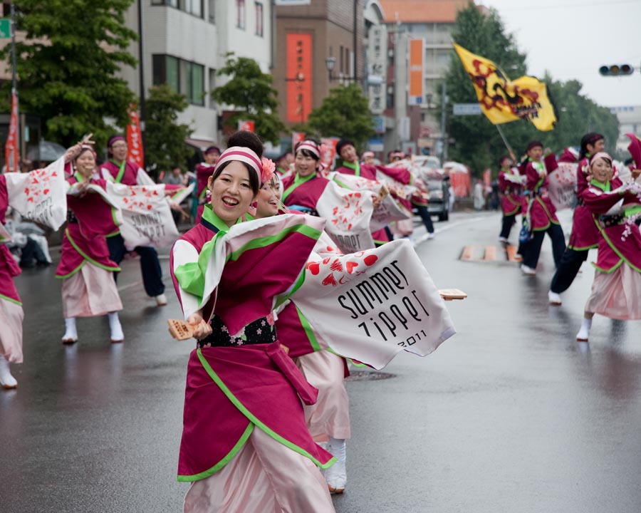 熱気で雨も吹き飛ばしたひのよさこい祭