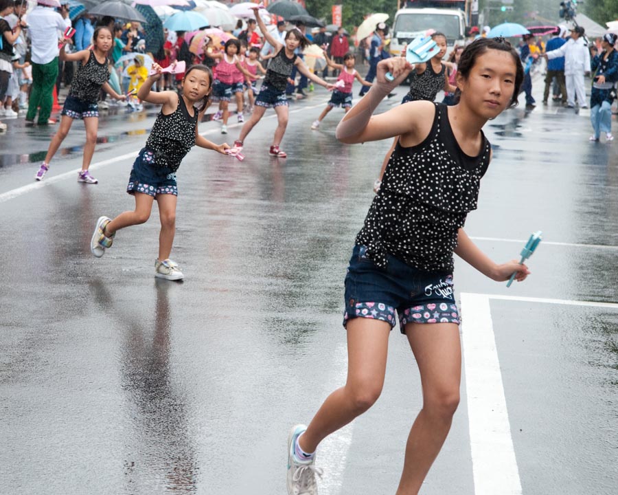 熱気で雨も吹き飛ばしたひのよさこい祭