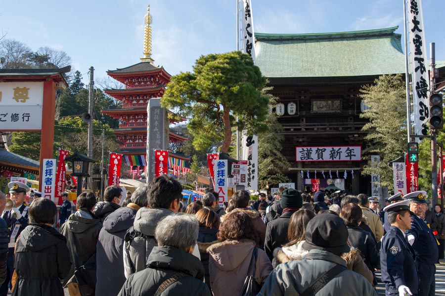 高幡不動尊初詣情報