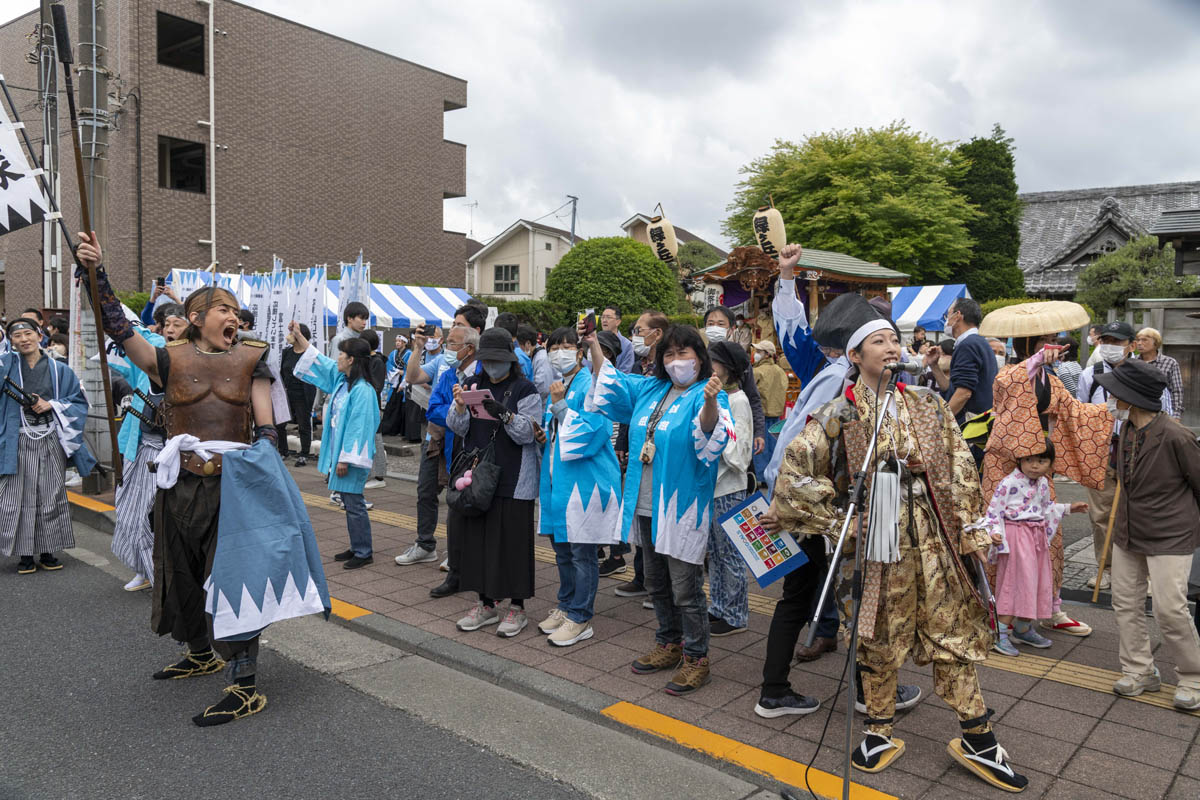 ひの新選組まつり「待たせたな！」、でも、雨には参った、ねっ。