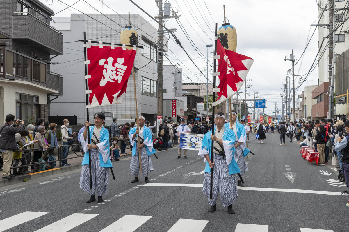 ひの新選組まつり「待たせたな！」、でも、雨には参った、ねっ。