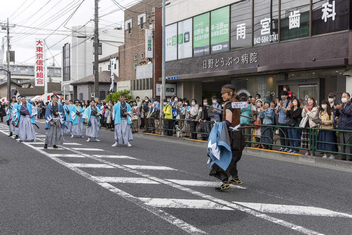 ひの新選組まつり「待たせたな！」、でも、雨には参った、ねっ。