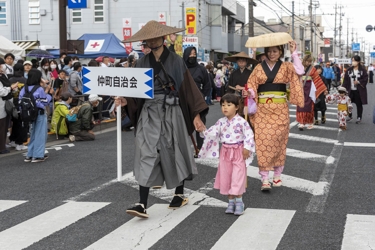 ひの新選組まつり「待たせたな！」、でも、雨には参った、ねっ。