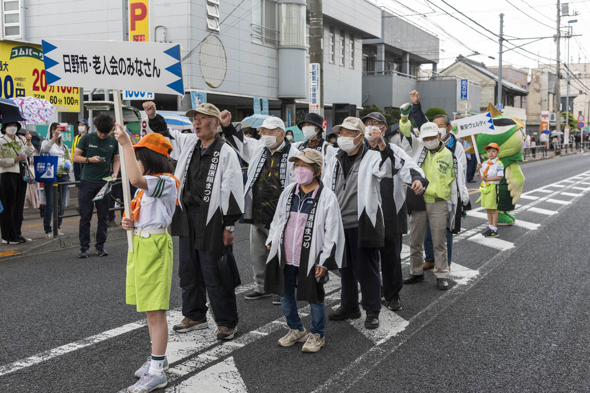 ひの新選組まつり「待たせたな！」、でも、雨には参った、ねっ。