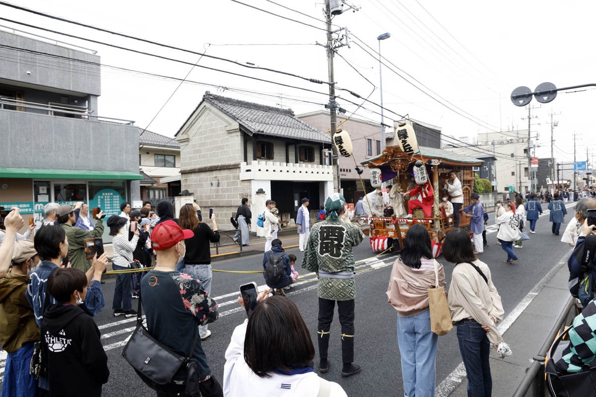 ひの新選組まつり「待たせたな！」、でも、雨には参った、ねっ。