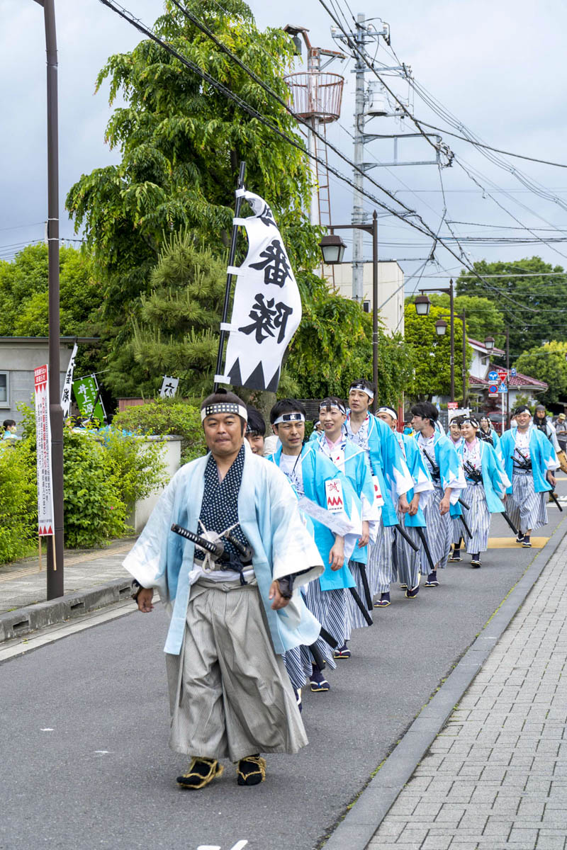 ひの新選組まつり「待たせたな！」、でも、雨には参った、ねっ。