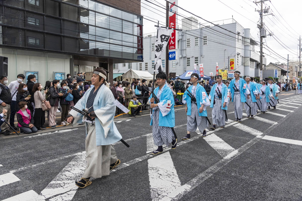 ひの新選組まつり「待たせたな！」、でも、雨には参った、ねっ。