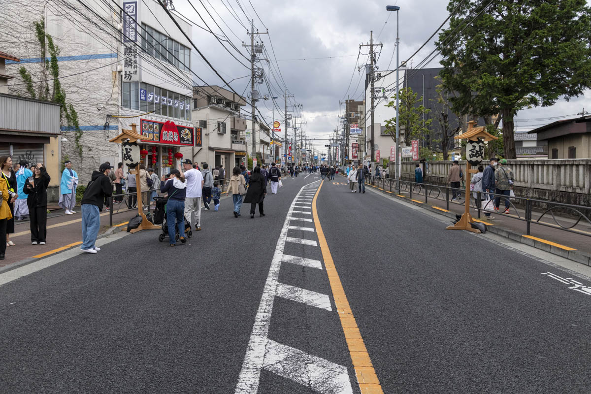 ひの新選組まつり「待たせたな！」、でも、雨には参った、ねっ。